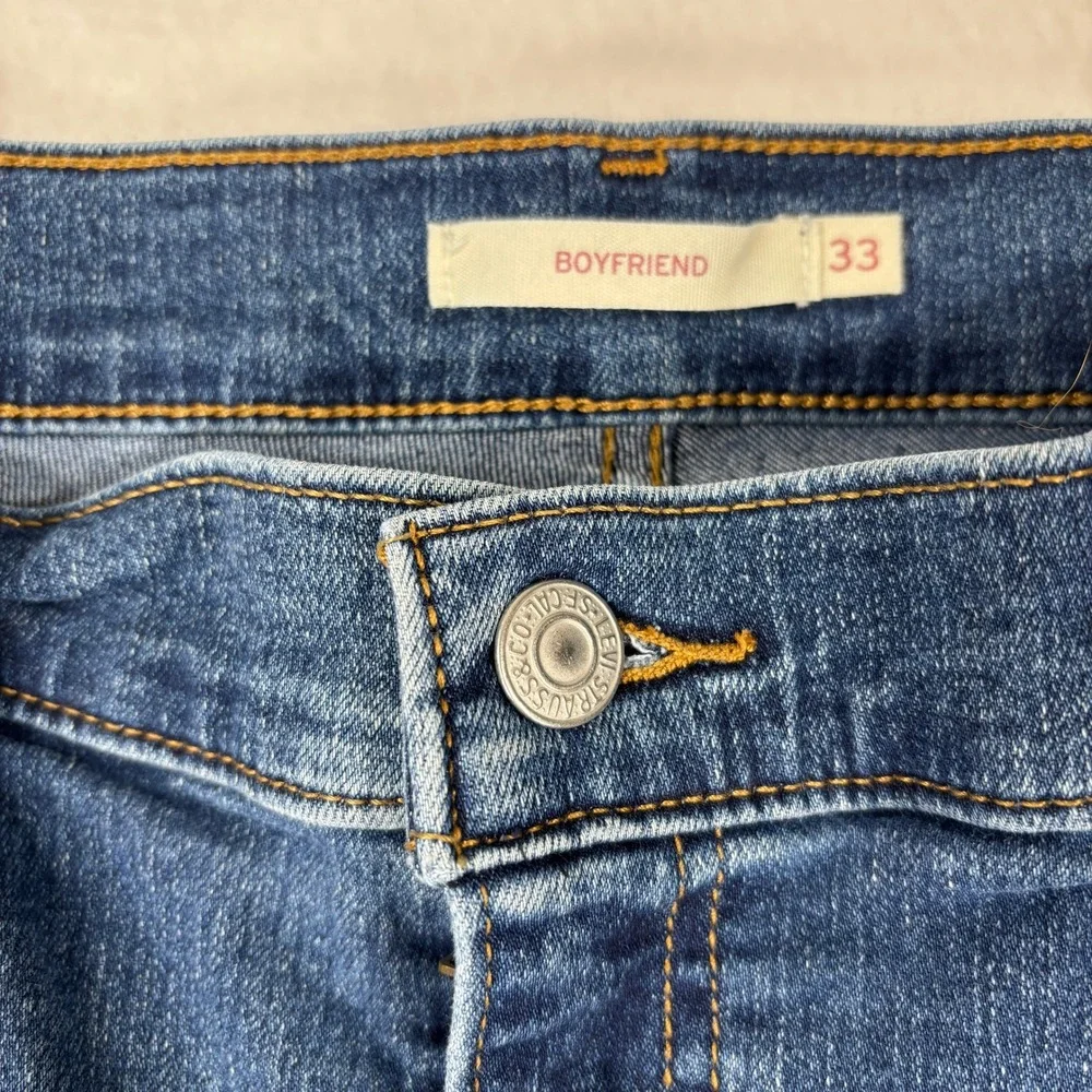 Levis Womens Boyfriend‎ Jeans Mid Rise Size 33 L27